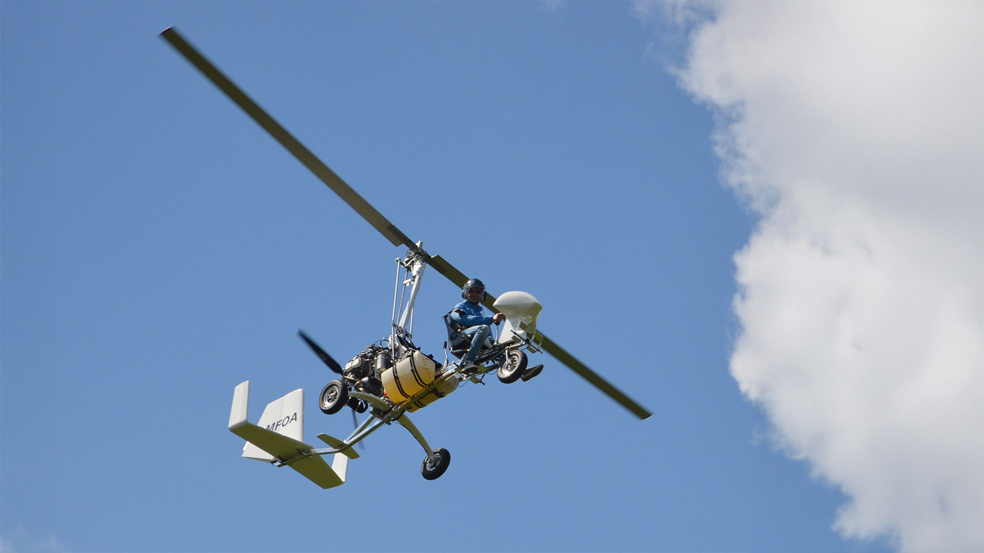 Tragschrauber ganz luftig